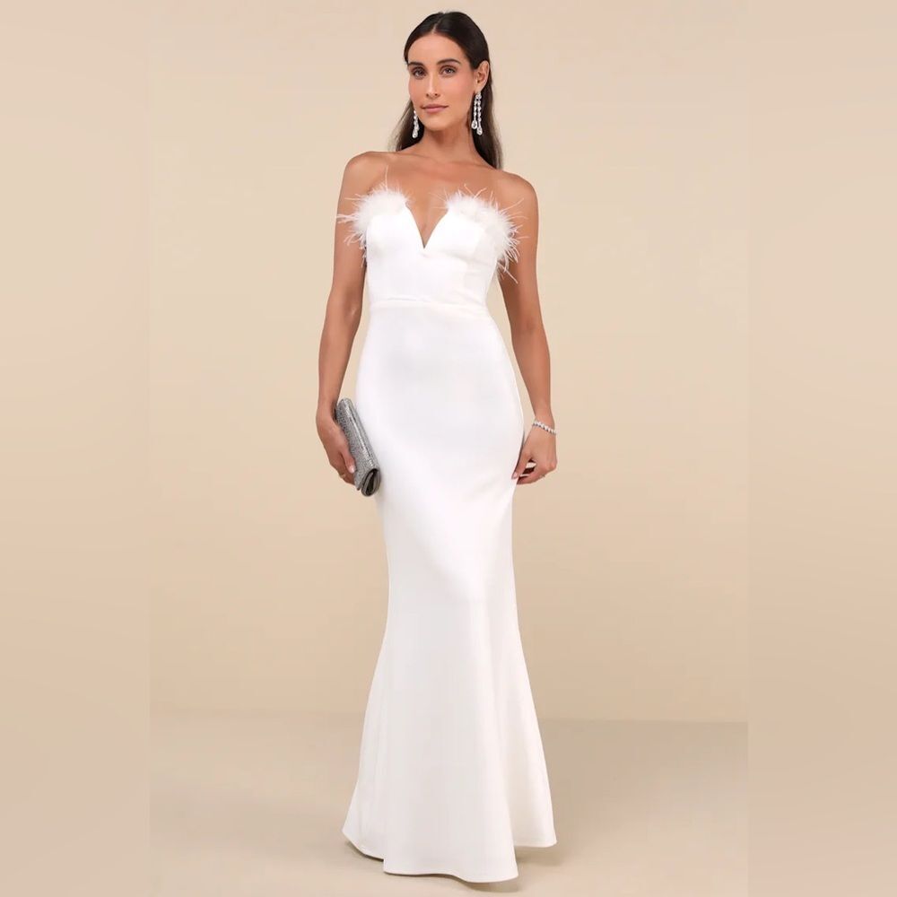 Lulus Extraordinary Glam White Feather Strapless Mermaid Maxi Dress
